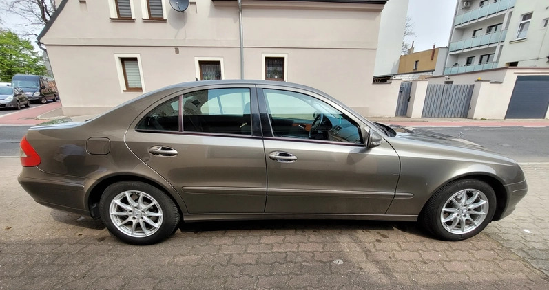 Mercedes-Benz Klasa E cena 27800 przebieg: 182000, rok produkcji 2008 z Leszno małe 37